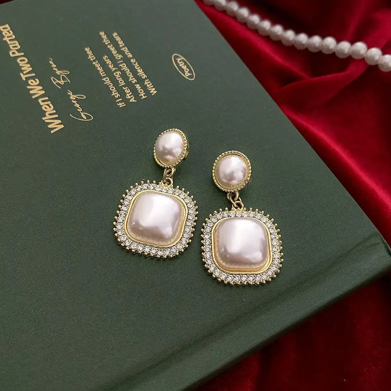 Earrings Retro Pearl Clip No Piercing Varieties